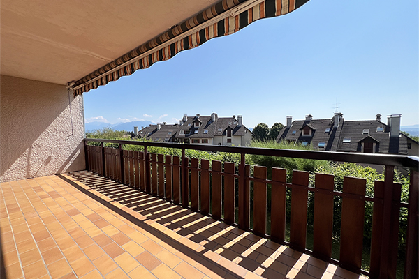Appartement entièrement rénové