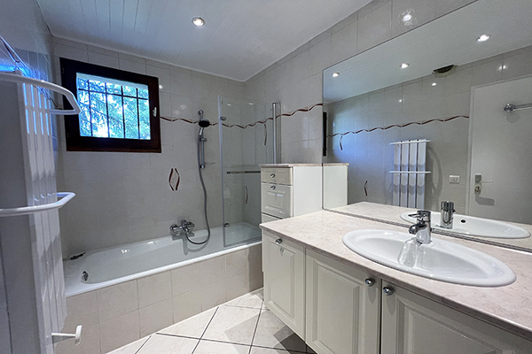 Appartement entièrement rénové vue 5