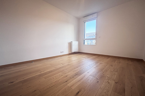 Appartement 3 pièces dans résidence récente vue 3