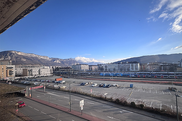 Appartement 2 pièces en dernier étage vue 5