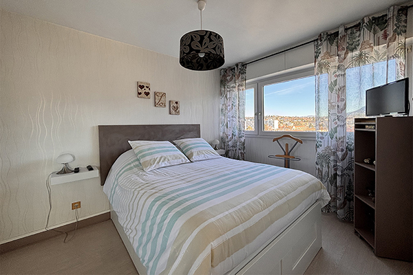 Appartement 3 pièces en étage élevé vue 3