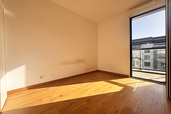 Appartement 3 pièces dans résidence récente vue 4