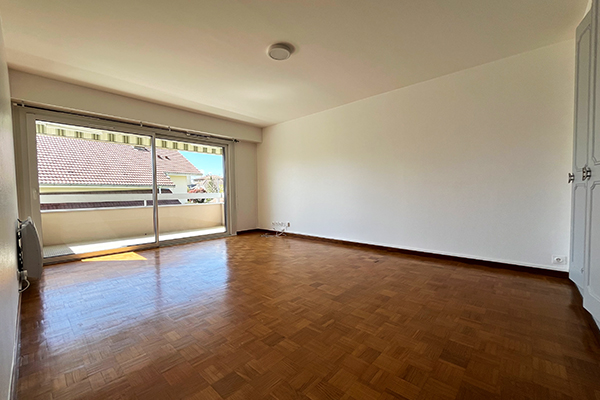 Appartement 2 pièces au calme et ensoleillé vue 2