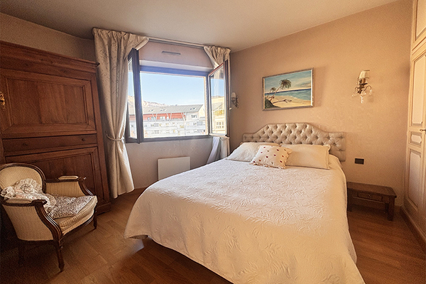 Vaste appartement 3 pièces vue 5