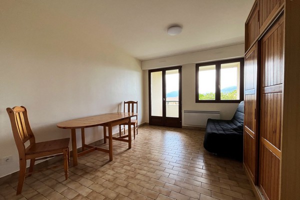 Studio proche IUT vue 3