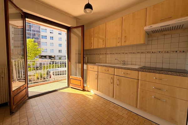 Appartement 2 pièces à rafraichir vue 2