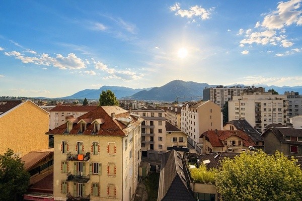 Vaste appartement 2 pièces avec vue dégagée vue 5